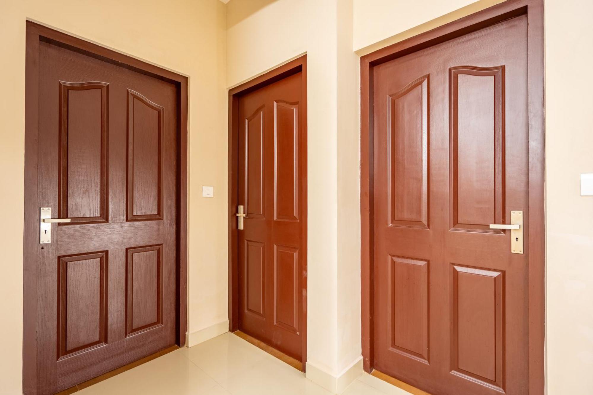 Yaad Residency Hotel Kochi Exterior photo